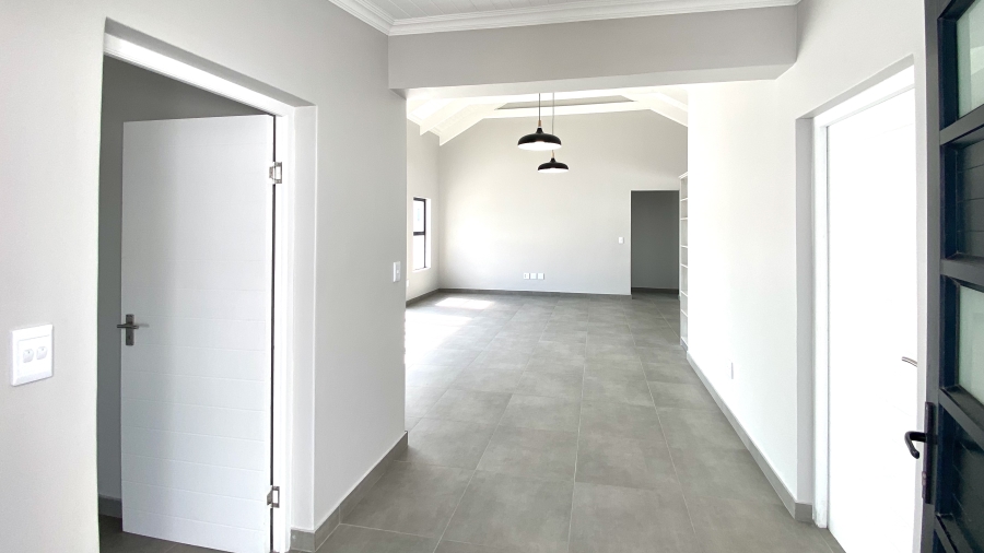 3 Bedroom Property for Sale in Atlantic Sands Private Estate Western Cape